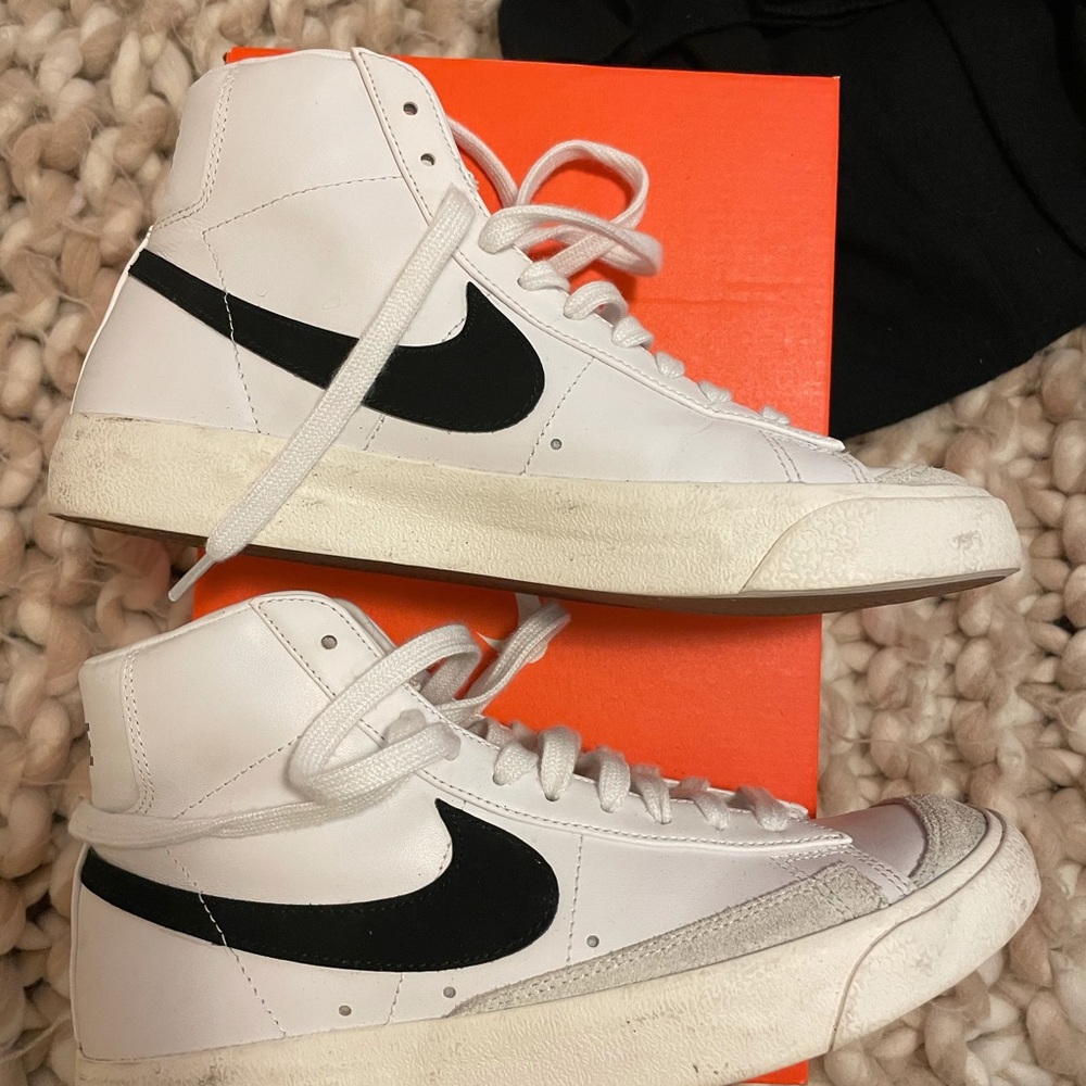 Nike blazer sneakers